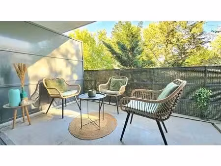 coup de cœur au château de l’hers: t2 avec balcon et parking