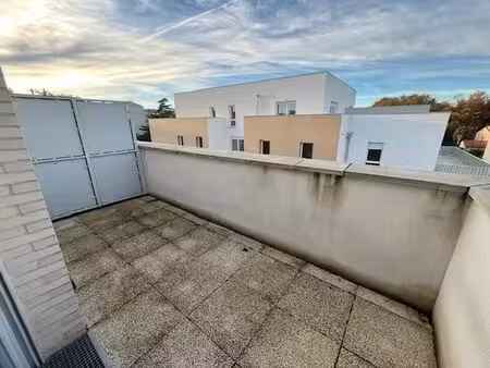 grand t1 bis quartier soupetard & roseraie