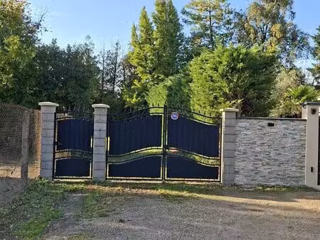 terrain constructible 1200m2
