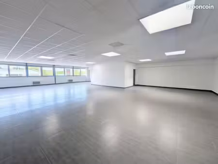 bureaux 317 m² metz