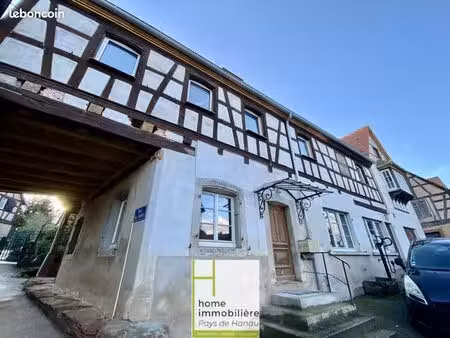 immeuble 9 pièces 256 m²