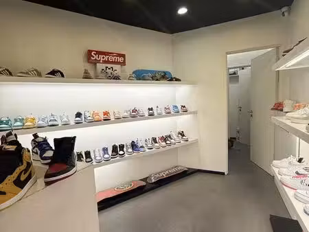 boutique 57 m² strasbourg