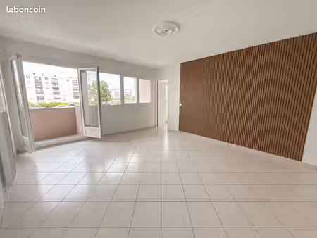 appartement 5 pièces 99 m²