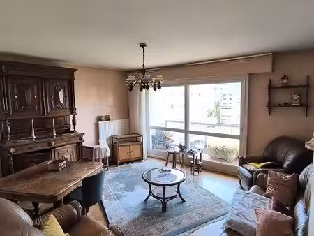 vente appartement t4 avec garage à raffraichir