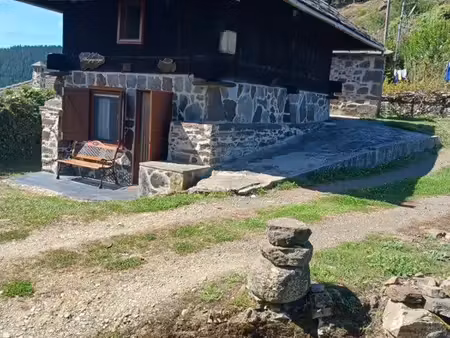 authentique panera asturien réhabilitée en tant que maison à tamagordas (illano)