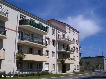 appartement t5 de 110 m²- fbg st antoine