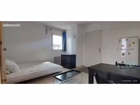 studio 1 pièce 23 m²