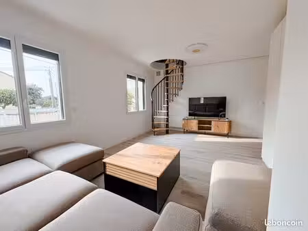 f2 duplex avec jardin