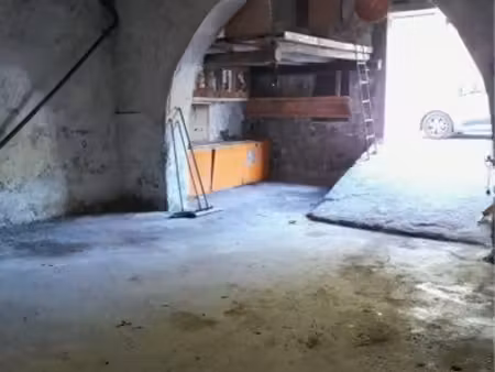 garage / local