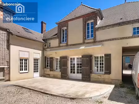 propriété 12 pièces 288 m²