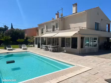 villa de charme en deux appartements