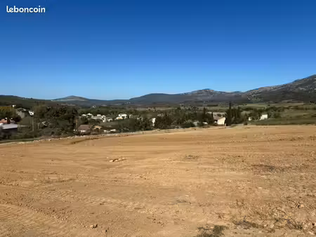 terrain constructible 3306 m2