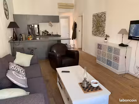 location t3 à l'année