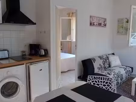 t2 meublé et équipé