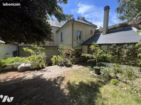 maison 7 pièces 155 m²