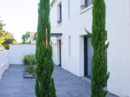 maison de ville 5 pièces 188 m²