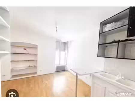 studio à vendre