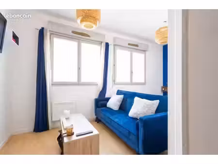 studio 1 pièce 27 m²