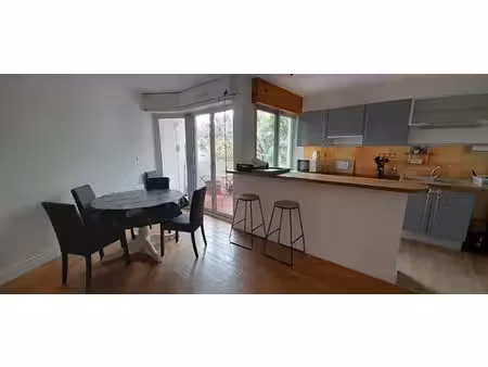 location meublée appartement 3 pièces 67 m² à montpellier (34000), 1 032 €