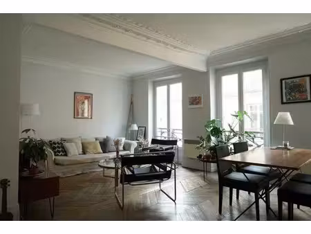location meublée appartement 2 pièces 50 m² à paris 9ème (75009), 1 760 €