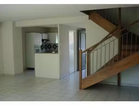 maison t5 pessac - 110 m2 - 2000 euros ttc