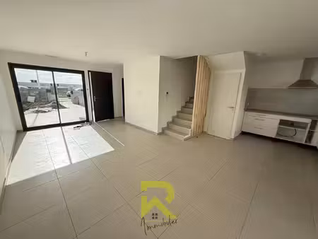 location maison 4 pièces 83 m² à vias (34450)