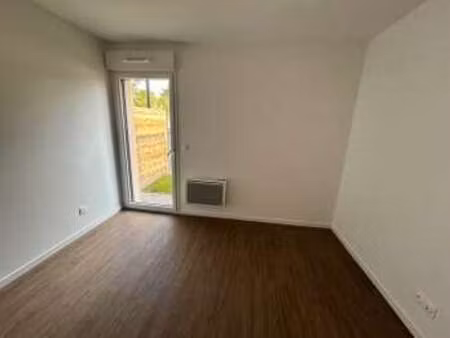 location appartement 2 pièces à carpiquet (14650) : à louer 2 pièces / 40m² carpiquet