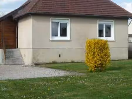 location maison à saint-martin-de-fontenay (14320) : à louer / 60m² saint-martin-de-fonten