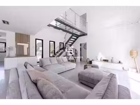 maison de luxe à vendre dans le quartier gazonfier-villaret