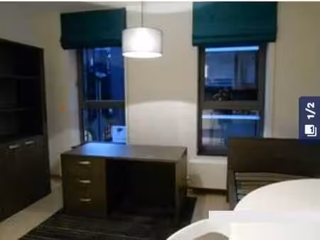 agreable studio au centre de louvain-la-neuve.