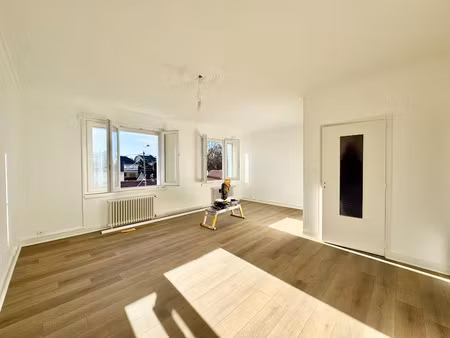 location appartement 3 pièces 74 m² à limoges (87000), 690 €