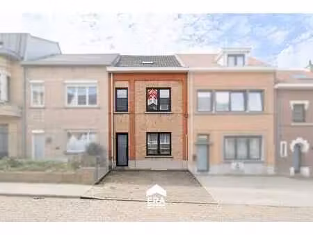 charmante maison 3 chambres avec jardin