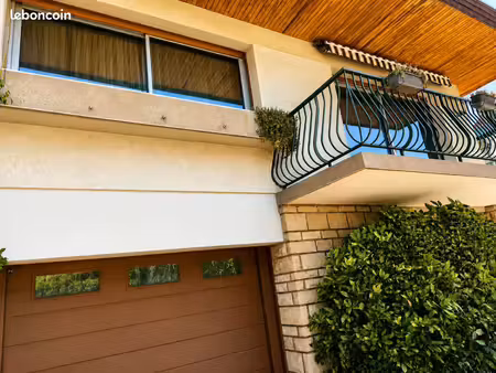 maison de ville 7 pièces – 135 m² – chamalières