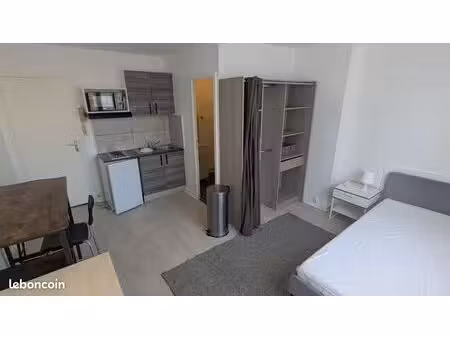 studio 18m² place du canada