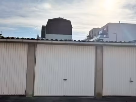 garage à louer - lille