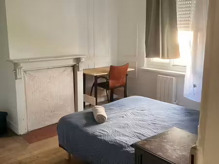 chambre dans maison (étudiant.e)