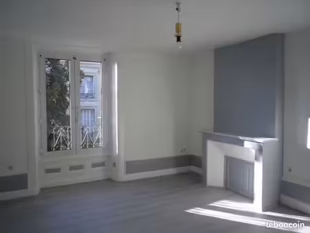 location appart t2 centre-ville poitiers