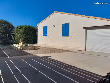 maison plain pied et son agréable jardin