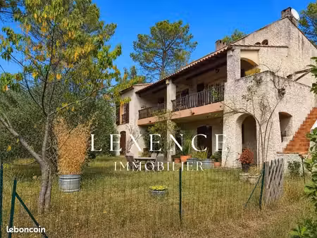duplex 4 pièces 153 m²