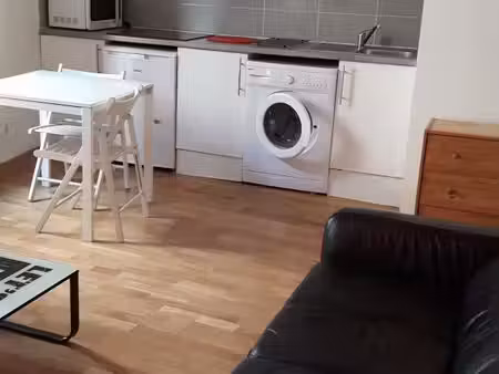 studio meuble 13005