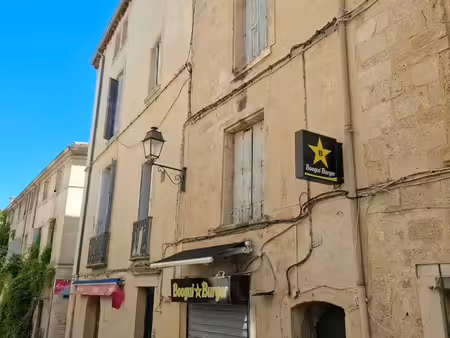 petit immeuble centre historique montpellier