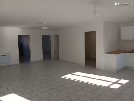 t3 rénové 90 m²