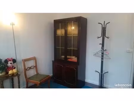 chambre intime chez l'habitant