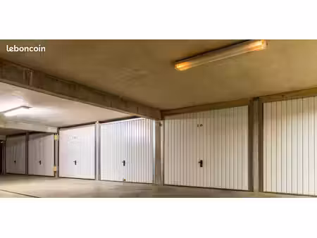 box 16m² sécurisé