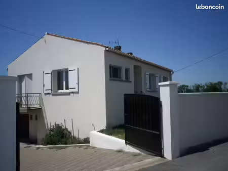 maison 92 m2 à 5 kms du centre de la rochelle