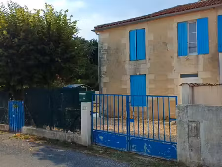 maison à louer 90m 750