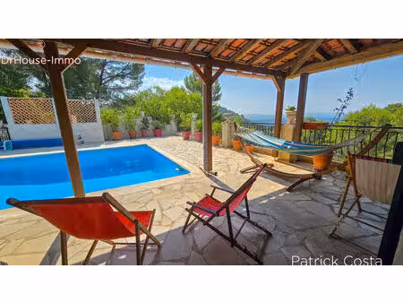 draguignan - villa t7 avec piscine sur 5 000 m² de terrain