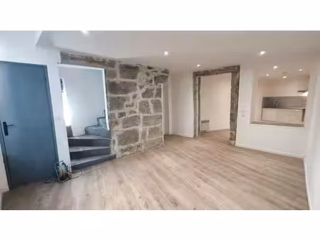 location meublée maison 3 pièces 80 m² à agde (34300), 1 225 €
