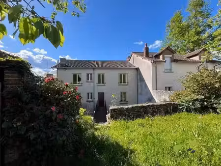 location appartement 4 pièces 71 m² à saint-léonard-de-noblat (87400)