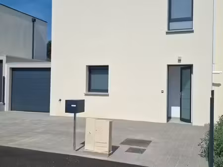 location maison neuve